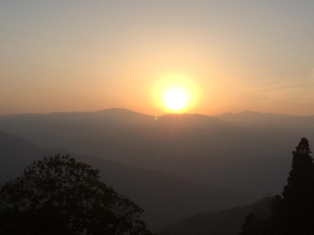 Smriya Homestay Darjeeling  Ngoại thất bức ảnh